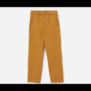 The Straight-Leg Crop